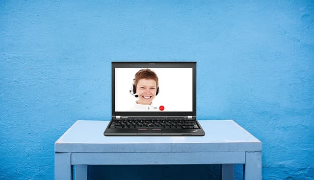 Comment choisir le bon animateur pour votre webinar