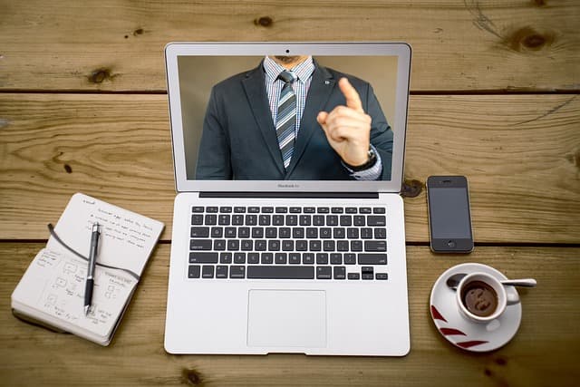 Comment créer une ambiance engageante pour votre webinar